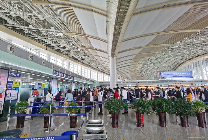 Flughafen Yichun Untersuchung von störsender für gps