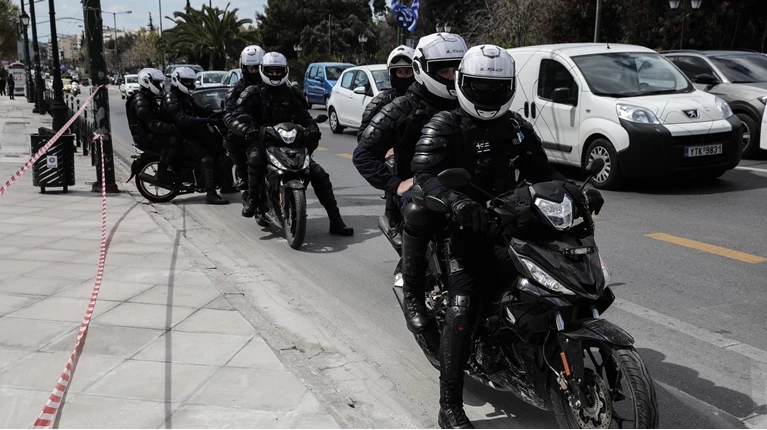 Mobiltelefone Störsender werden verwendet Straßen von Athen