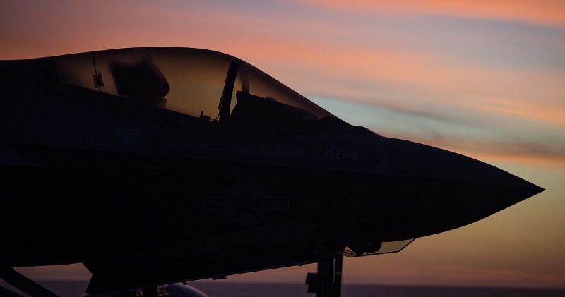 F-35C-Jets und UAV-blocker
