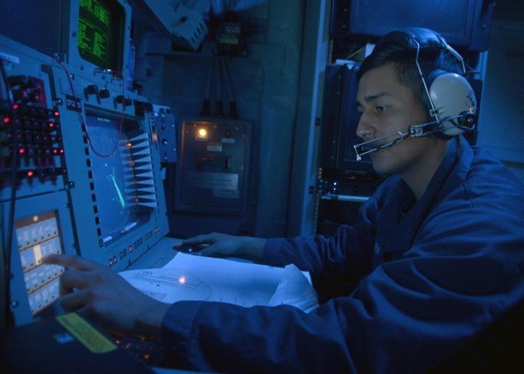 David Aguilera und elektronische Signal störsender