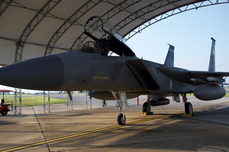 F-15C mit frequenz störungen