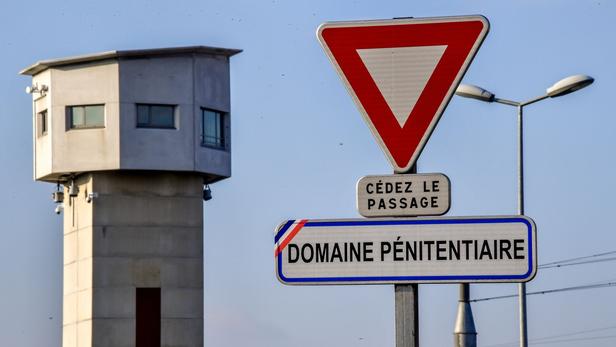 Jammer von Gefängnis drohnen
