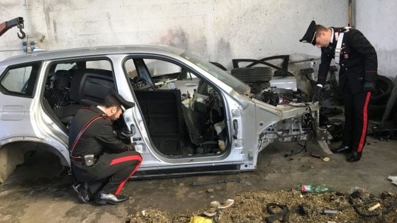 römische Polizei leistungsstarker Störsender finden